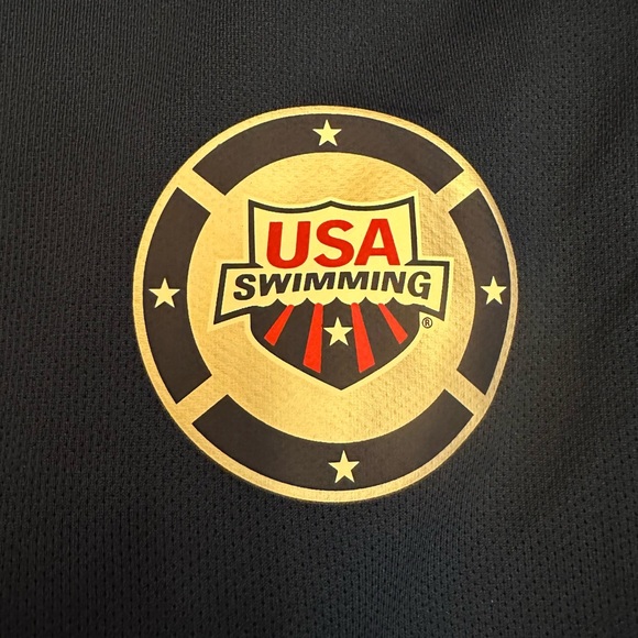 USA Swimming shirt by Arena XL NWOT Navy USA Flag on sleeve 23.5" armpit to armp - Picture 4 of 6
